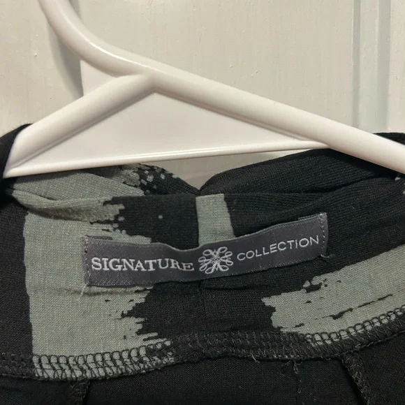 Black and Green Dress - Picture 3 of 5